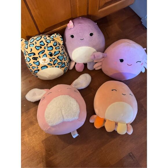 Girls Squishmallow stuffed animal bundle - Picture 1 of 4